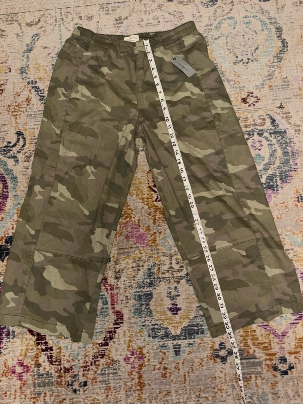 Anthropologie Petites Izzie Relaxed Pull On Camo Barrel Pant - Picture 9 of 13